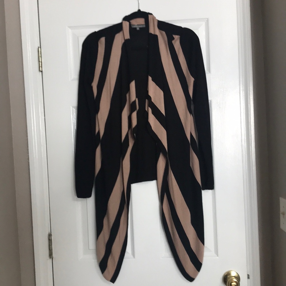 Cardigan sweater black and brown
